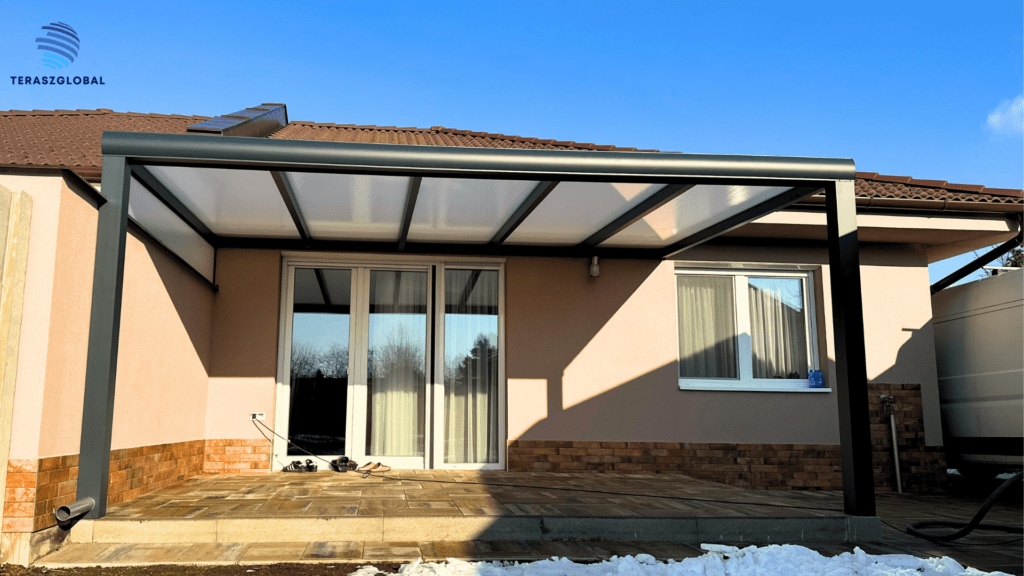 Terasz beépítése modern alumínium szerkezettel